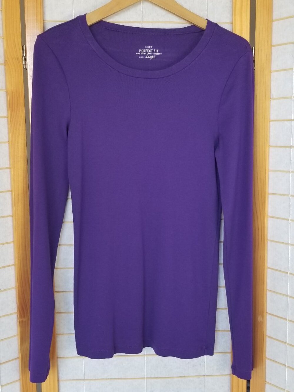 Women's J. Crew Long Sleeve T-Shirt Perfect Fit 100% Cotton Purple Size Large